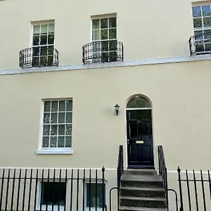 Beautiful Georgian Duplex Gloucester