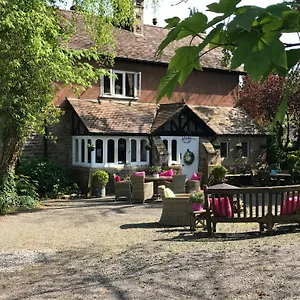 5* Couette-café Coombe